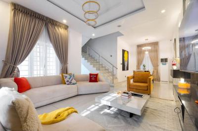 Brand New Beautiful Luxurious 4 Bedroom Terrace with Ps5 + Snooker, Victoria Island (vi), Lagos, Flat / Apartment Short Let