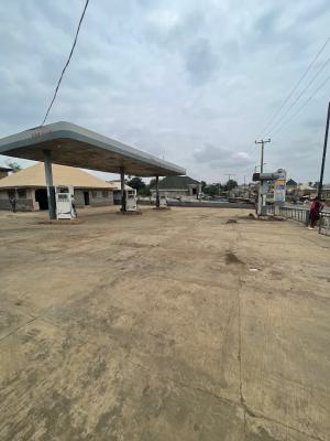 Filling Station, Old Oyo Road, Moniya, Akinyele, Oyo, Filling Station for Sale