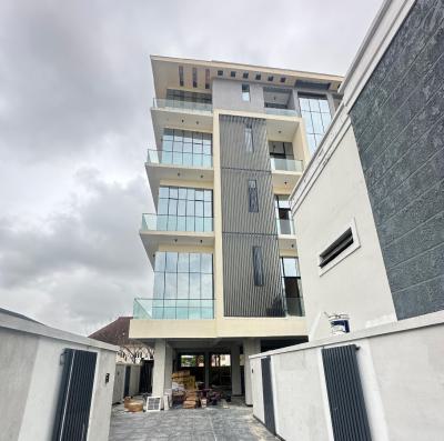 Uniquely-built Luxury 3 Bedroom Apartment with Bq, Pool & Elevator, Lekki Phase 1, Lekki, Lagos, Flat / Apartment for Sale