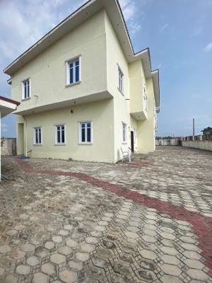 Newly Built with Pre Paid Meter: Upstairs, Ogunfayo Estate, Awoyaya, Ibeju Lekki, Lagos, Flat / Apartment for Rent