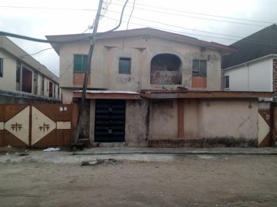 Solid 6 Units of 3 Bedroom Apartment with a Shop, Off Aiyelegun Road, Bucknor, Isolo, Lagos, Block of Flats for Sale