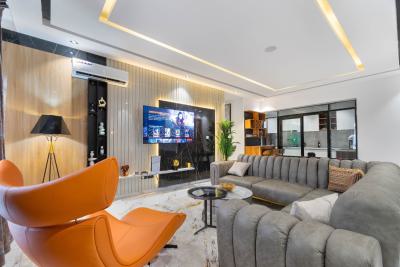 Luxury 2 Apartment with Swimming Pool, Gym and Air Hockey, Jasmine Court Phase 1, Ilasan New Road, Ikate Elegushi, Lekki, Lagos, Flat / Apartment Short Let