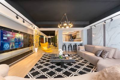 Luxury 4-bedroom Penthouse Available Now for Short Or Long Stay, Lekki Phase 1, Lekki, Lagos, Flat / Apartment Short Let