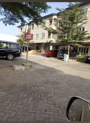 Distress 5bedroom Terrace Duplex with Bq,pool,lawn Tennis, Basketball,, Lekki Gardens Horizon Ii Estate By Meadow School Hall., Ikate Elegushi, Lekki, Lagos, Terraced Duplex for Sale