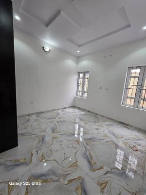 2 Bedroom, Road, Ilupeju, Lagos, Flat / Apartment for Rent