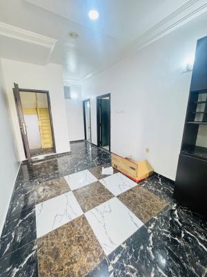 Well Renovated Two Bedroom Apartment, Ikate Lekki, Lekki Phase 2, Lekki, Lagos, Flat / Apartment for Rent