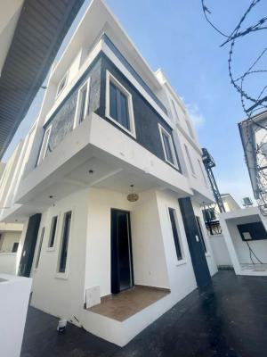 Spacious 5-bedroom Detached House with Bq & Driveway  Ideal for Corpo, Lekki Phase 1, Lekki, Lagos, Detached Duplex for Rent