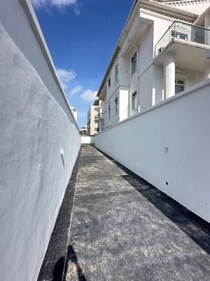 Stunning  4 Bedroom Detached Duplex with Swimming Pool, and Bq, Unbeatable Luxury Home with a Private Swimming Pool in Banana Island, Ikoyi, Lagos, Detached Duplex for Sale
