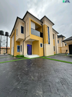 Detached 4 Bedroom Duplex+bq Units  in Ibadan!!!  Location- St, Oluyole, Ibadan, Oyo, House for Sale
