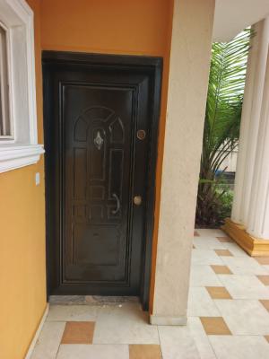 Massive Self Serviced 3 Bedroom Apartment on Ground Floor, Lekki Phase 1, Lekki, Lagos, Flat / Apartment for Rent