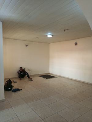 Serviced 3 Bedroom Upstairs Secured Estate, Idado, Lekki, Lagos, Flat / Apartment for Rent