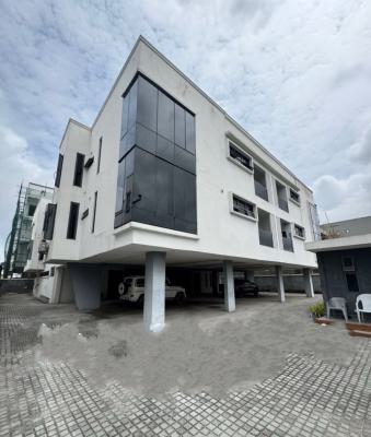 Spacious 3 Bedroom Apartment, Lekki Phase 1, Lekki, Lagos, Flat / Apartment for Rent