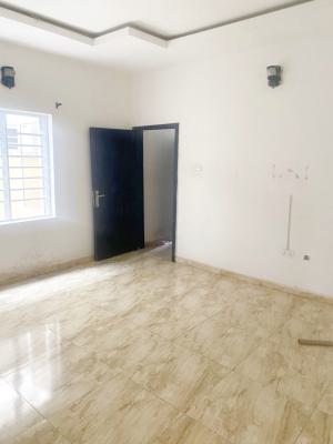 a Well Maintained Spacious 2 Bedroom Flat, Olowora, Omole Phase 2, Ikeja, Lagos, Flat / Apartment for Rent