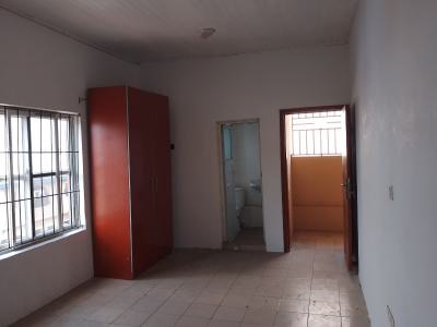 Room Shared Apartment, Anamco Motors Busstop., Sangotedo, Ajah, Lagos, Self Contain (single Rooms) for Rent