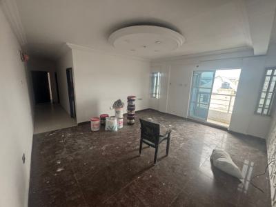 Standard 2 Bedroom Apartment, Lekki Phase 1, Lekki, Lagos, Flat / Apartment for Rent