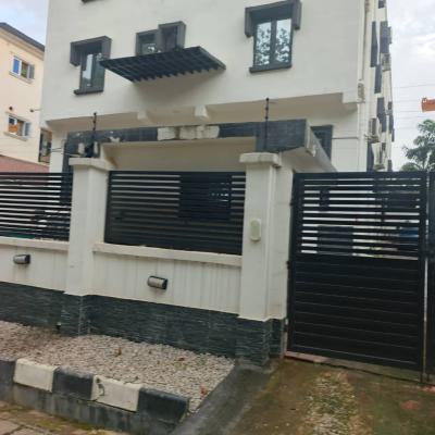 a Nice 3 Bedrooms Block of Flats in a Very Nice Estate on Tarred Road., Garki, Abuja, Block of Flats for Sale