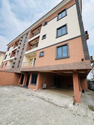 3 Bedroom Apartment with a Bq in a Beautiful Neighborhood, Lekki, Lekki Phase 1, Lekki, Lagos, Flat / Apartment for Rent