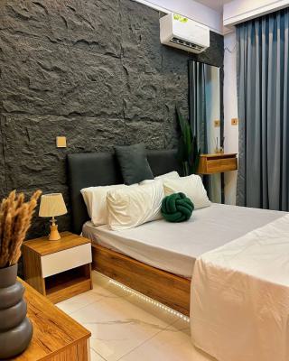 Exquisitely Furnished Studio Apartment, Surulere, Lagos, Self Contain (single Rooms) Short Let