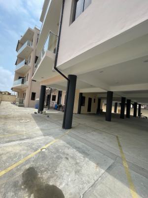 Executive 2 Bedroom, Off Admiralty Way, Lekki Phase 1, Lekki, Lagos, Flat / Apartment for Rent