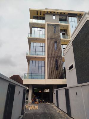 Newly Built, Luxury 3-bedroom Apartments, Off Admiralty Way, Lekki Phase 1, Lekki, Lagos, Flat / Apartment for Sale