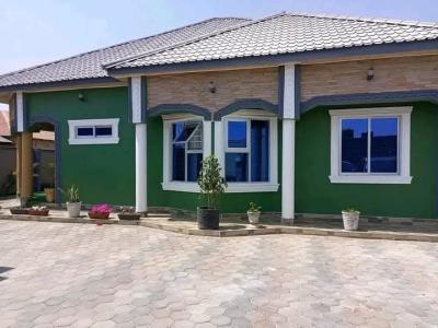 Exquisite 4 Bedrooms Detached Bungalow with Bq in a Prime Estate, Ikeja, Lagos, Detached Bungalow for Sale