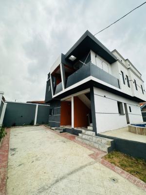 4bedrooms Duplex + Swimming Pool at Ologun Eru Ibadan, Adetokun, Ologuneru, Ibadan, Oyo, Detached Duplex for Sale