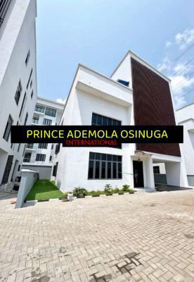 First-class 5 Bedroom Detached House Within Shared Premises, Banana Island, Ikoyi, Lagos, House for Rent