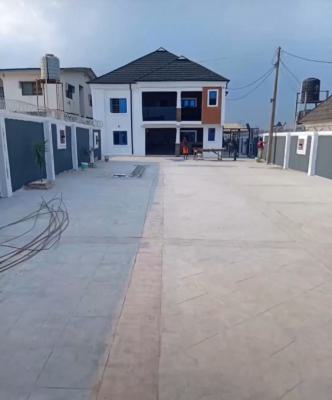Newly Built 3 Bedroom Flat, Alexander, Oluyole Extension, Ibadan, Oyo, Flat / Apartment for Rent