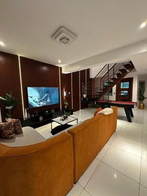 Luxury Automated Two 2 Bedroom Condo Unit with All Round Balconies, Lekki Phase 1, Lekki, Lagos, Flat / Apartment Short Let