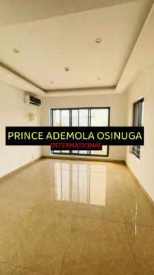 First-class 4 Bedroom Apartment on 2 Floors with Pool Etc, Banana Island, Ikoyi, Lagos, Flat / Apartment for Rent