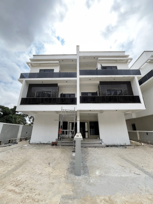 Classic 5 Bed Duplex with Personal Compound Top Notch Environment, Ikeja Gra, Ikeja, Lagos, Semi-detached Duplex for Sale