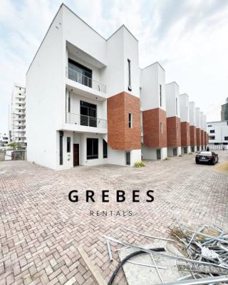 4bedroom Terrace Duplex with Gym and Pool, Lekki Phase One, Lekki, Lagos, Terraced Duplex for Rent