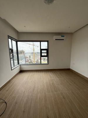 Luxurious Waterfront 2 Bedroom Apartment with a Study, Victoria Island (vi), Lagos, Flat / Apartment for Sale