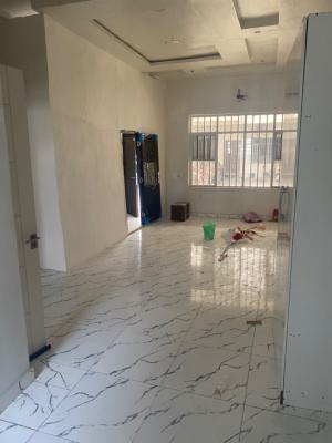 Spacious Studio Apartment in an Estate, Lekki, Lagos, Flat / Apartment for Rent