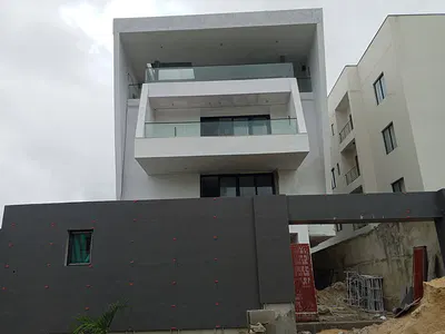 Luxury 5 Bedroom Mansion with BQ — Banana Island, Ikoyi, Lagos
