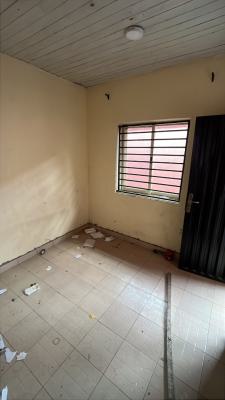 Self Contained, Off Admiralty Way, Lekki Phase 1, Lekki, Lagos, Self Contain (single Rooms) for Rent