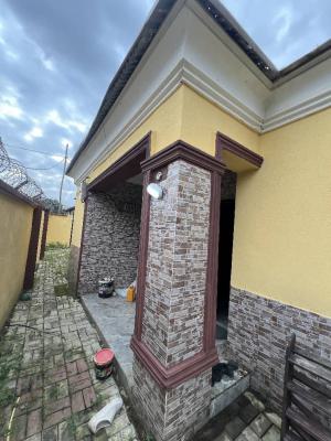 Well Maintained 3bedrooms House at Celica Ibadan, Celica, Alakia, Ibadan, Oyo, Detached Bungalow for Sale