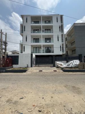 𝐖𝐄𝐋𝐋 𝐌𝐀𝐈𝐍𝐓𝐀𝐈𝐍𝐄𝐃 2 𝐁𝐄𝐃𝐑𝐎𝐎𝐌 𝐀𝐏𝐀𝐑𝐓𝐌𝐄𝐍𝐓, Ikate, Lekki, Lagos, Flat / Apartment for Rent