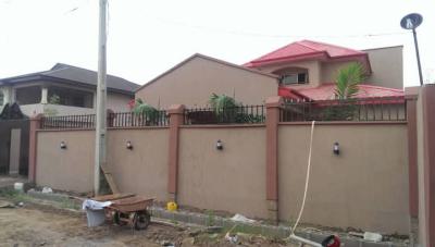Distressed 4 Bedroom Detcahed Duplex, Ikorodu, Lagos, Detached Duplex for Sale