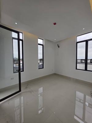 Brand New 3 Bedroom Flat, Lekki, Lekki Phase 1, Lekki, Lagos, Flat / Apartment for Rent