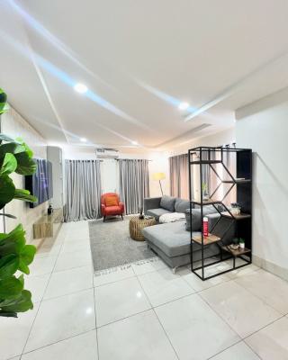 Spacious Furnished 2 Bedroom Apartment, Lekki Phase 1, Lekki, Lagos, Flat / Apartment for Rent