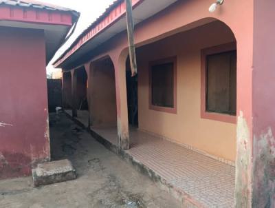 4 Bed Detached Bungalow with Bq, Akowonjo, Alimosho, Lagos, Detached Bungalow for Sale