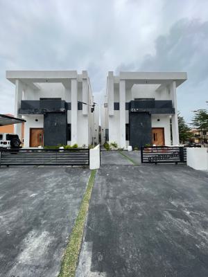 Distress  - 5 Bedroom Duplex with Pool, Lekki Phase 1, Lekki, Lagos, Detached Duplex for Sale