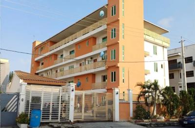 Well Finished Fully Serviced 4 Bedroom Maisonette with a Room Bq, Lekki Phase 1, Lekki, Lagos, Terraced Duplex for Rent