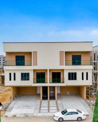 4 Bedroom Semi-detached Duplex, Lagoon District, Lekki Phase 1, Lekki, Lagos, Flat / Apartment for Sale