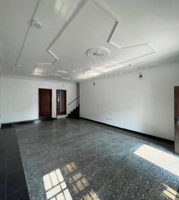Luxurious 2/3 Bedroom Apartment, Lekki Phase 1, Lekki, Lagos, Flat / Apartment for Rent