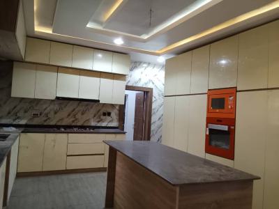 Decent and Spacious 2 Bedroom, Yaba, Lagos, Flat / Apartment for Rent