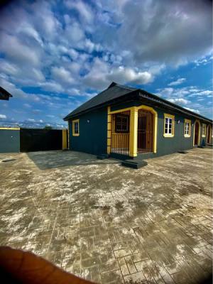 Newly Built 4 Bedroom Detached Bungalow, Oworonshoki, Shomolu, Lagos, Detached Bungalow for Sale