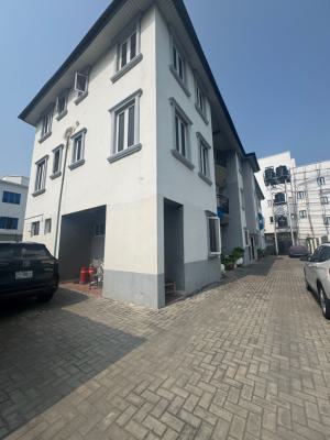 2bedroom Flat, Lekki Phase1 Right Side, Lekki Phase 1, Lekki, Lagos, Flat / Apartment for Rent