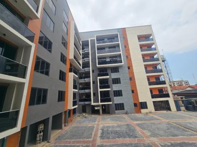 Newly Built 3 Bedrooms Apartment with Bq, Off Admiralty, Lekki Phase 1, Lekki, Lagos, Flat / Apartment for Sale
